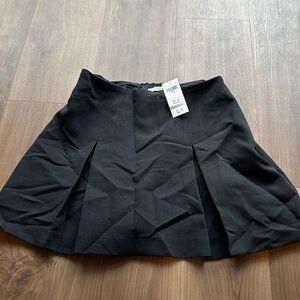 NWT Abercrombie pleated skirt